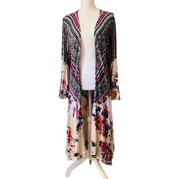 UMGEE WOMEN’S CUTE AND COLORFUL, FLOWY FLORAL OPEN KIMONO SIZE MEDIUM - Picture 1 of 9